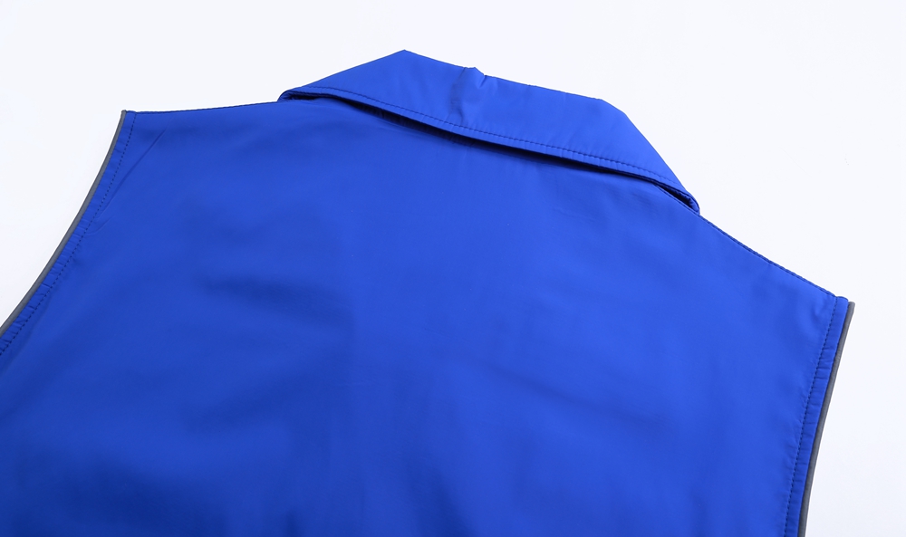 馬甲背面 馬甲背面