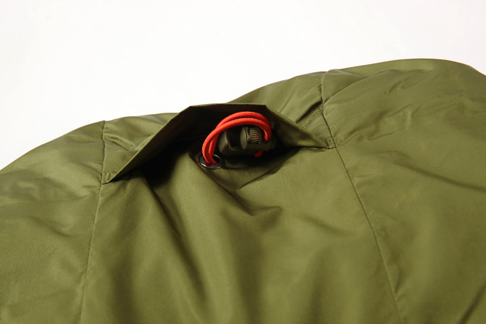 冬季羽絨服細節(jié)展示 冬季羽絨服細節(jié)展示