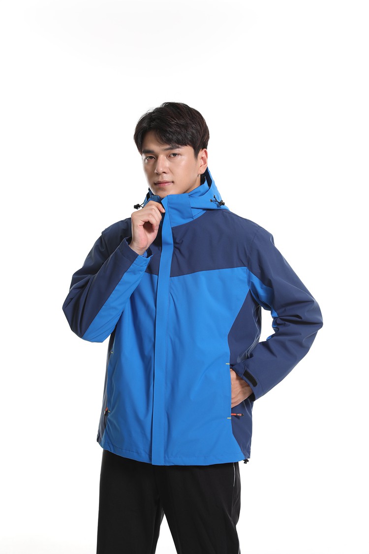 男款戶外沖鋒衣定制模特展示 男款戶外沖鋒衣定制模特展示