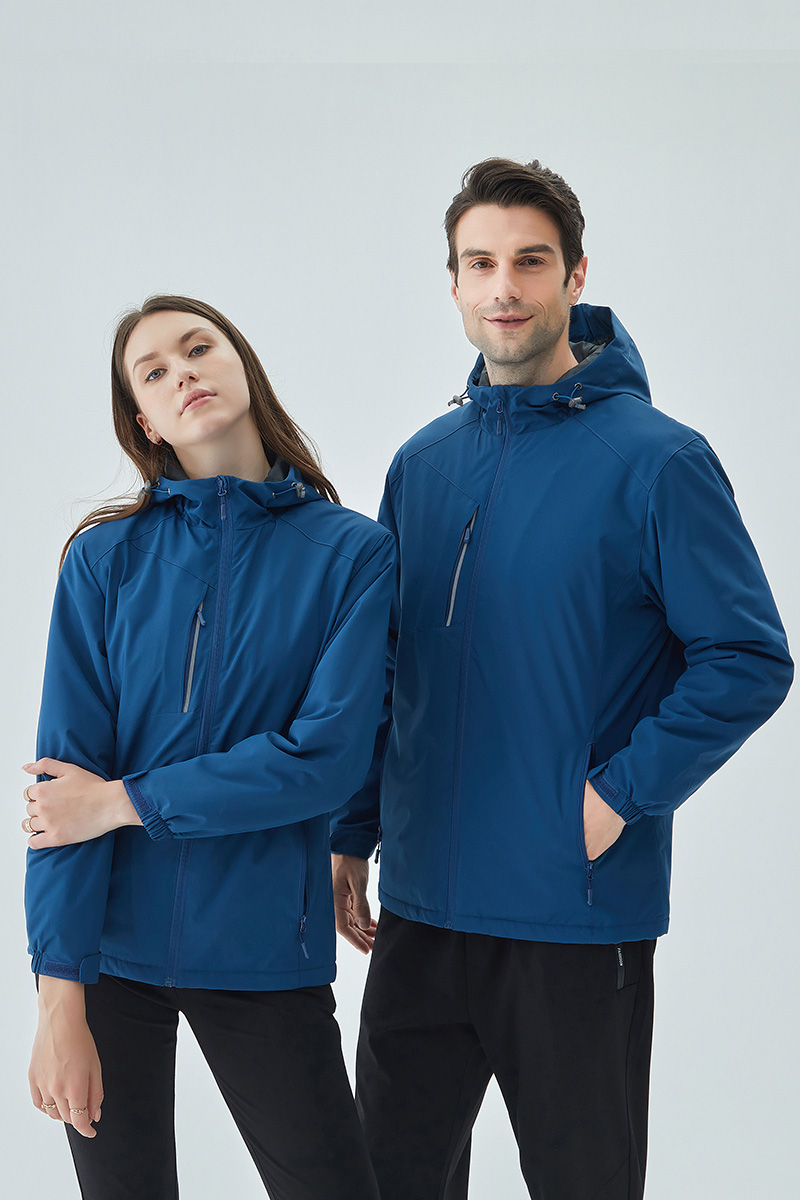 沖鋒衣模特上身展示效果圖 沖鋒衣模特上身展示效果圖